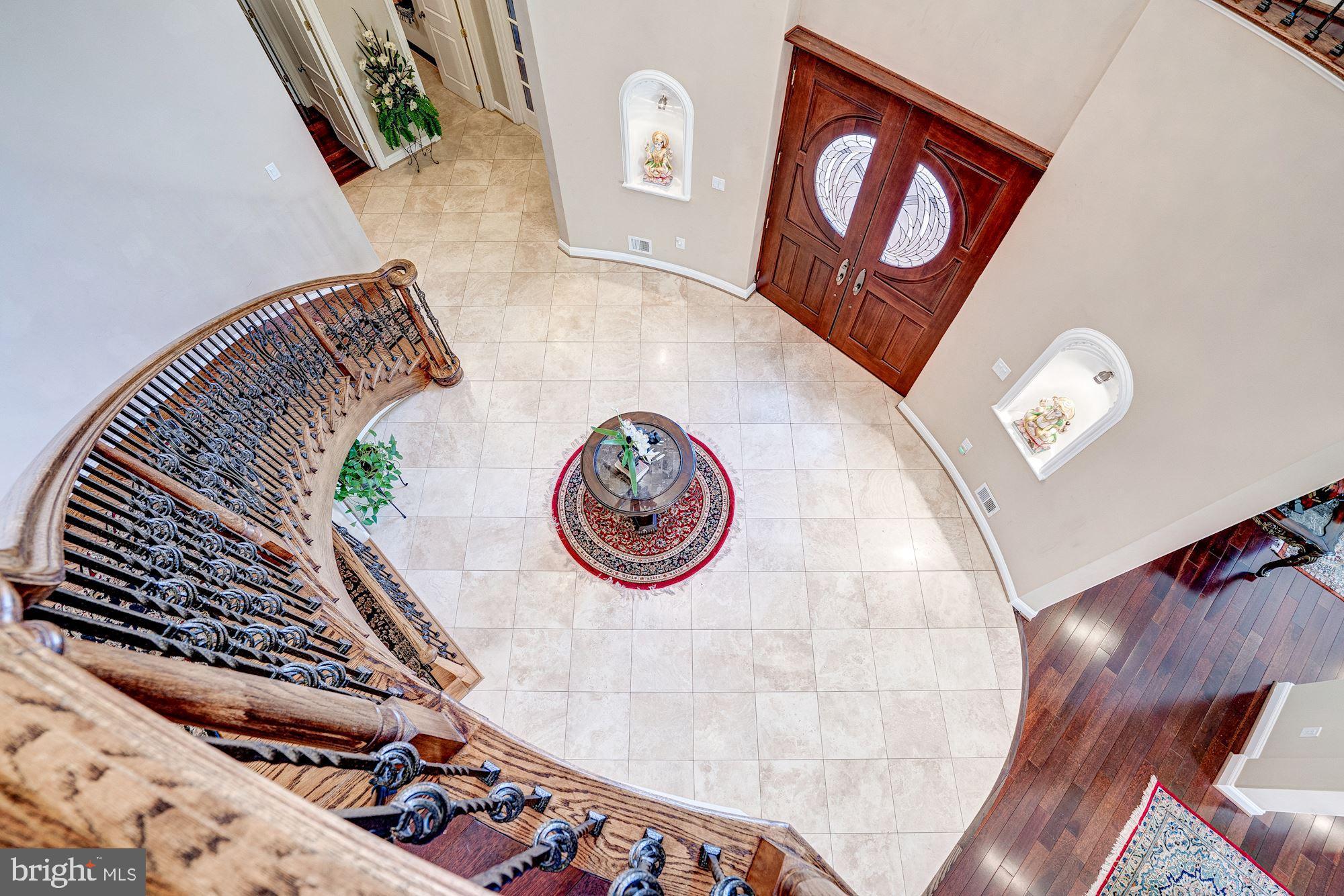 946 Seneca Road Great Falls, VA 22066 - Photo 44 of 106