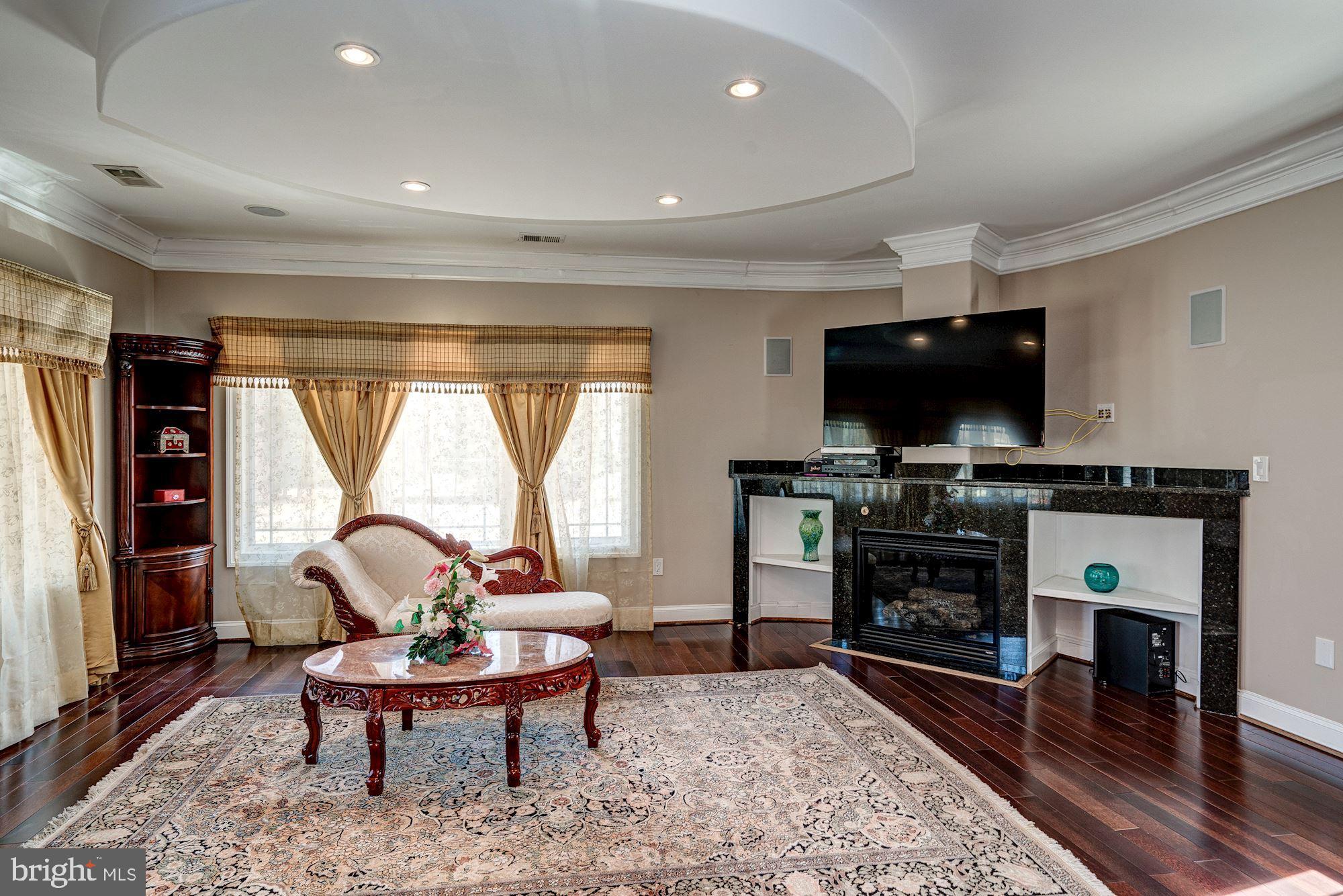 946 Seneca Road Great Falls, VA 22066 - Photo 49 of 106