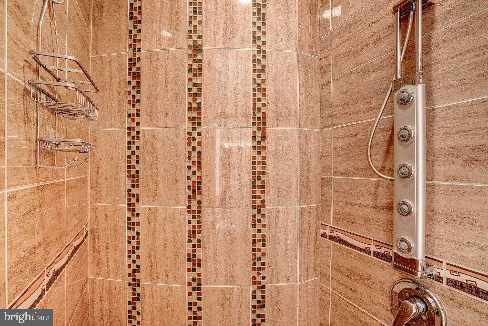 946 Seneca Road Great Falls, VA 22066 - Photo 68 of 106