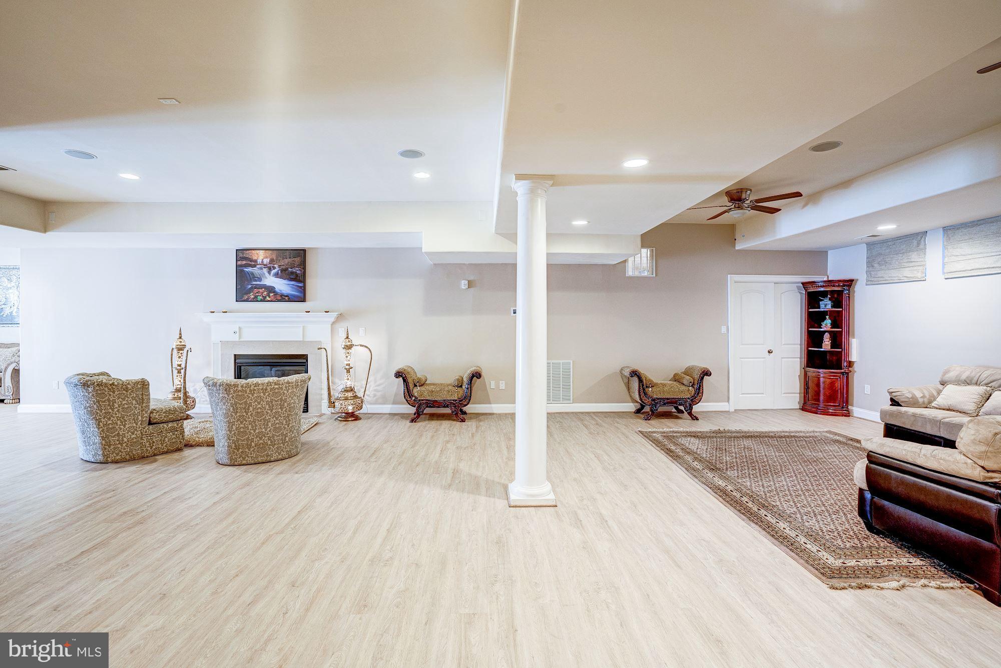 946 Seneca Road Great Falls, VA 22066 - Photo 75 of 106 Huge rec room