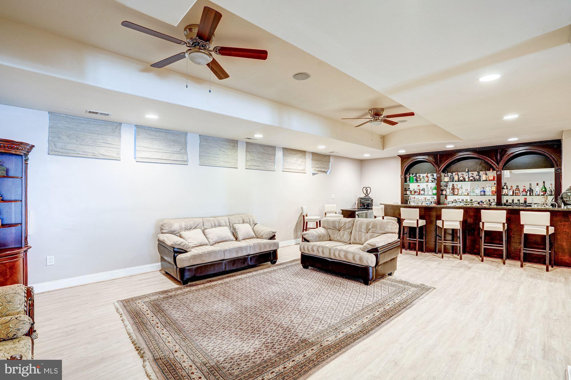 946 Seneca Road Great Falls, VA 22066 - Photo 77 of 106