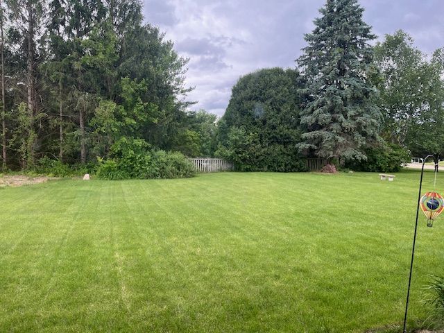 333 Fox Trot Dixon, IL 61021 - Photo 21 of 21 a view of a garden with a tree