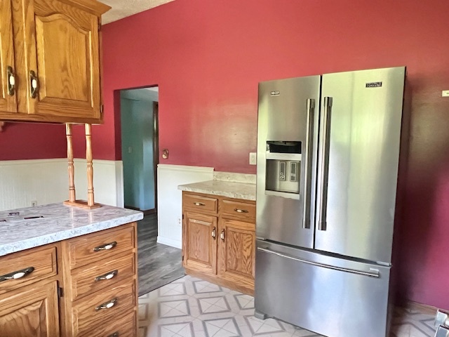 333 Fox Trot Dixon, IL 61021 - Photo 3 of 21 a kitchen with stainless steel appliances granite countertop a refrigerator and a sink