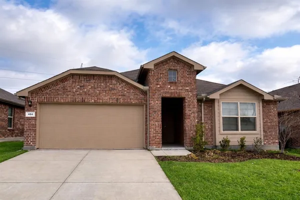 $2,300 | 404 Beekeeper Drive, Fort Worth, TX 76131