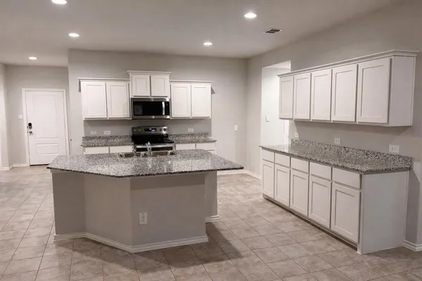 $2,300 | 404 Beekeeper Drive, Fort Worth, TX 76131