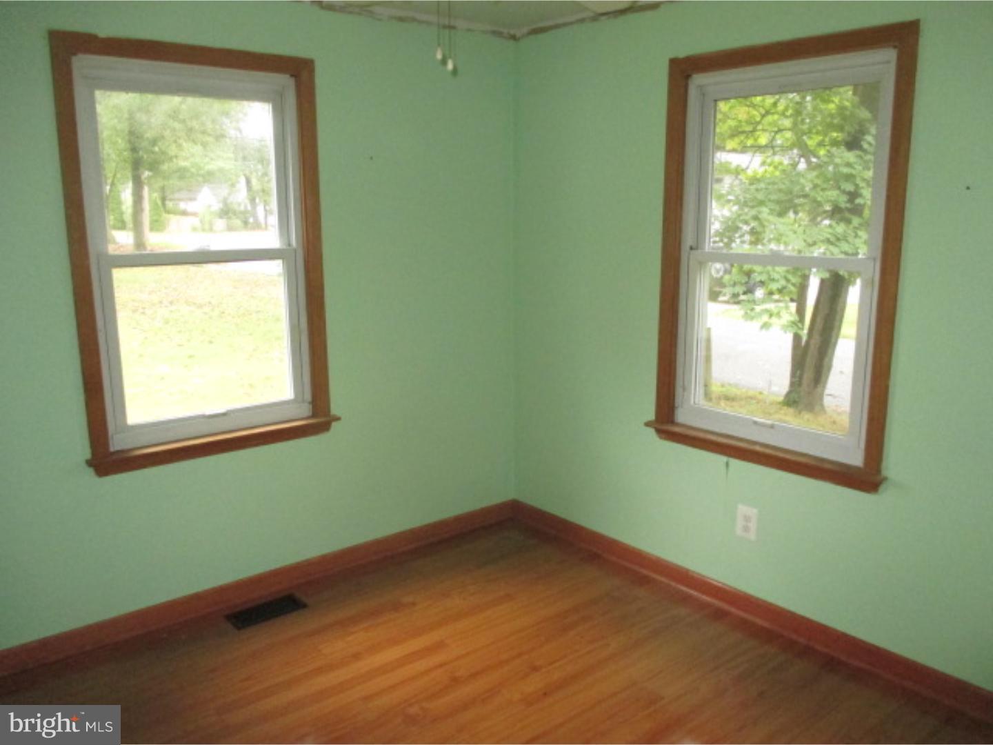 109 Cove Road Deptford, NJ 08051 - Photo 11 of 12 Gallery Image 11