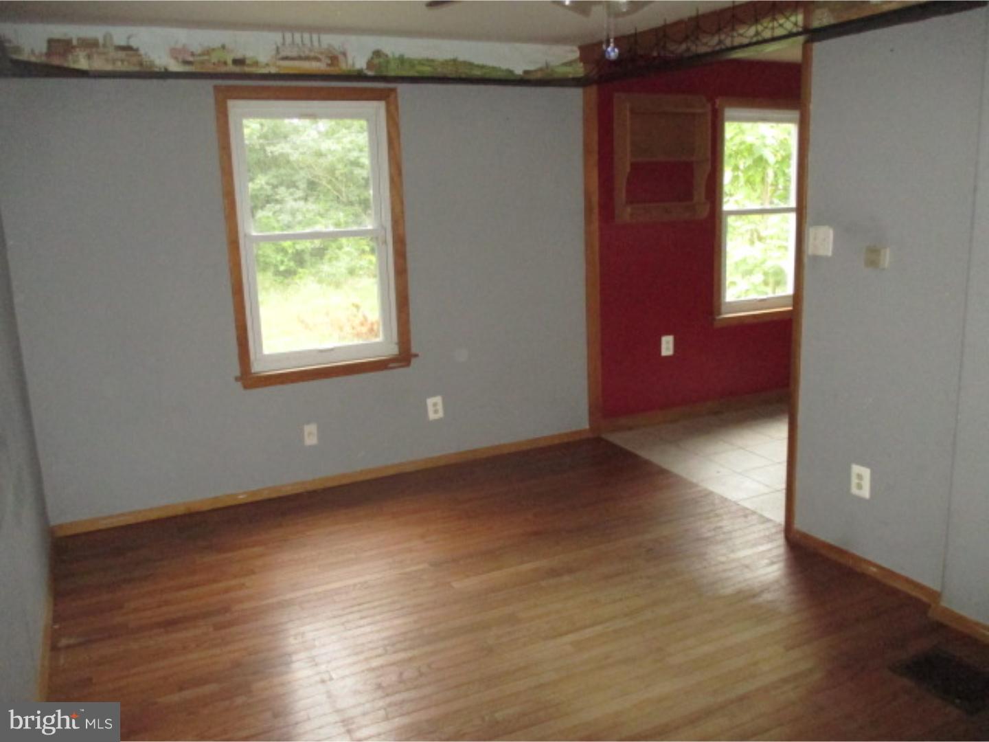 109 Cove Road Deptford, NJ 08051 - Photo 4 of 12 Gallery Image 4
