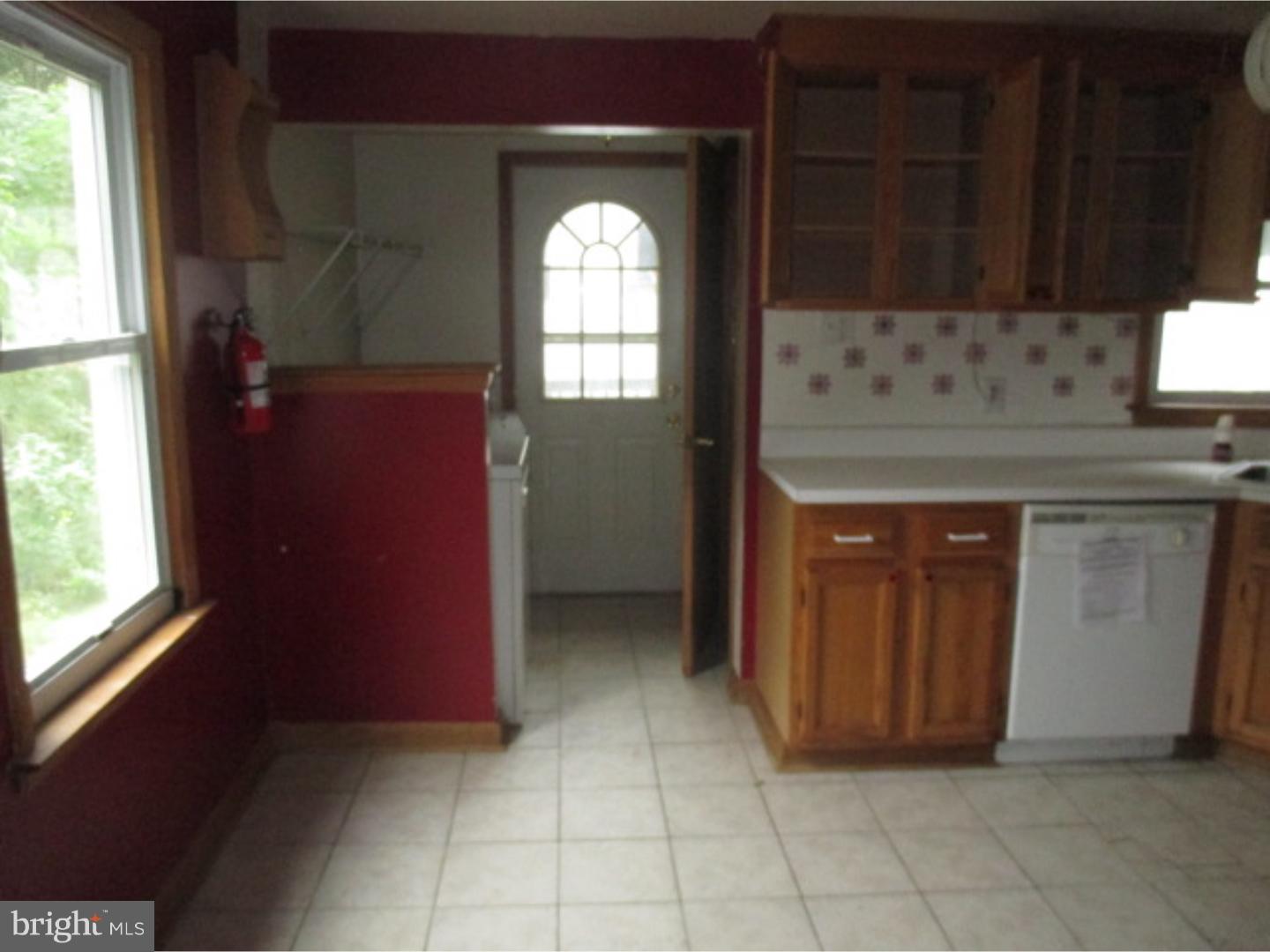 109 Cove Road Deptford, NJ 08051 - Photo 7 of 12 Gallery Image 7