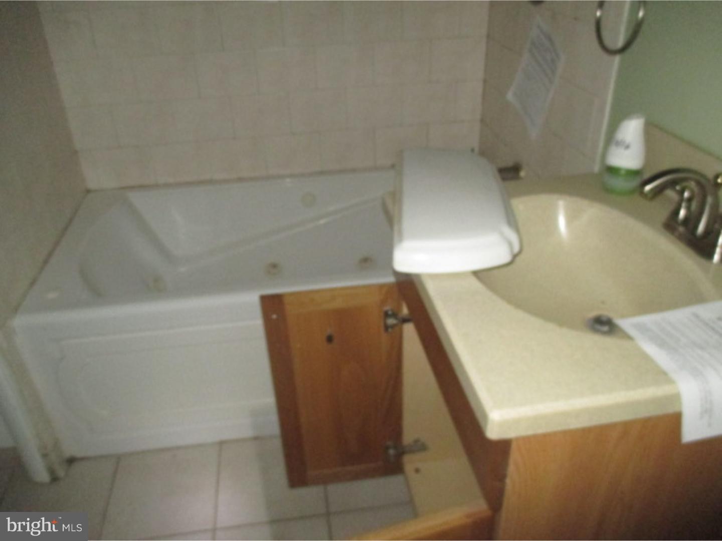 109 Cove Road Deptford, NJ 08051 - Photo 10 of 12 Gallery Image 10