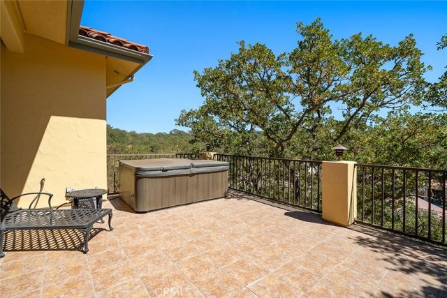 $1,266,000 | 1150 Grassy Hollow Way, Paso Robles, CA 93446