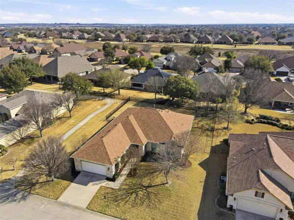 $550,000 | 8925 Crestview Drive, Denton, TX 76207