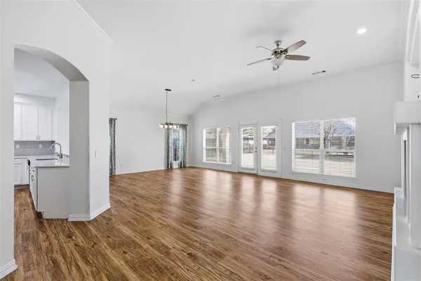 $550,000 | 8925 Crestview Drive, Denton, TX 76207