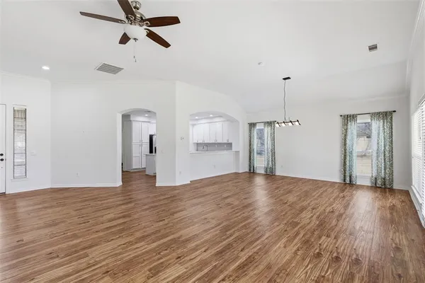 $550,000 | 8925 Crestview Drive, Denton, TX 76207