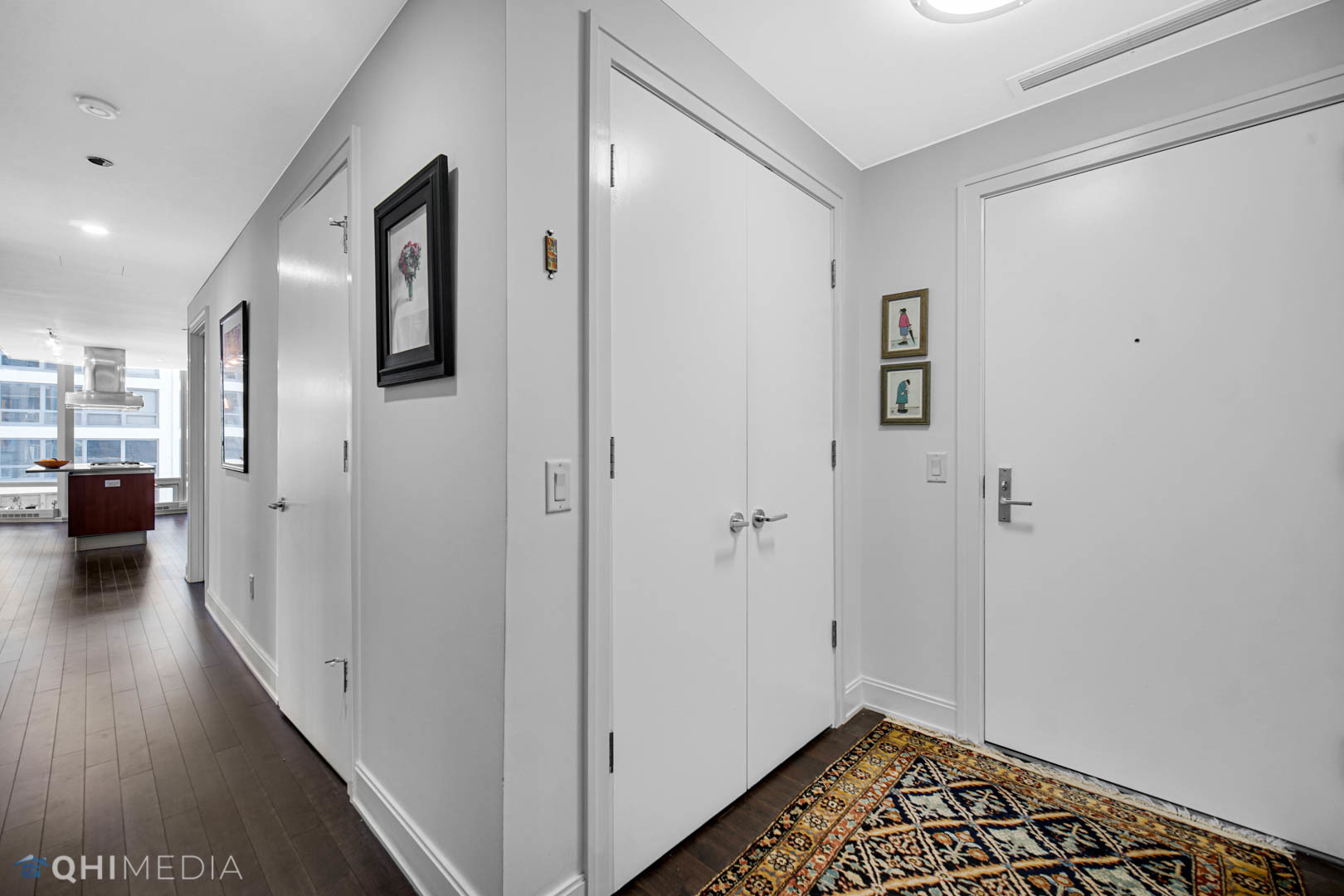 340 East Randolph Street, Unit 500 Chicago, IL 60601 - Photo 11 of 25