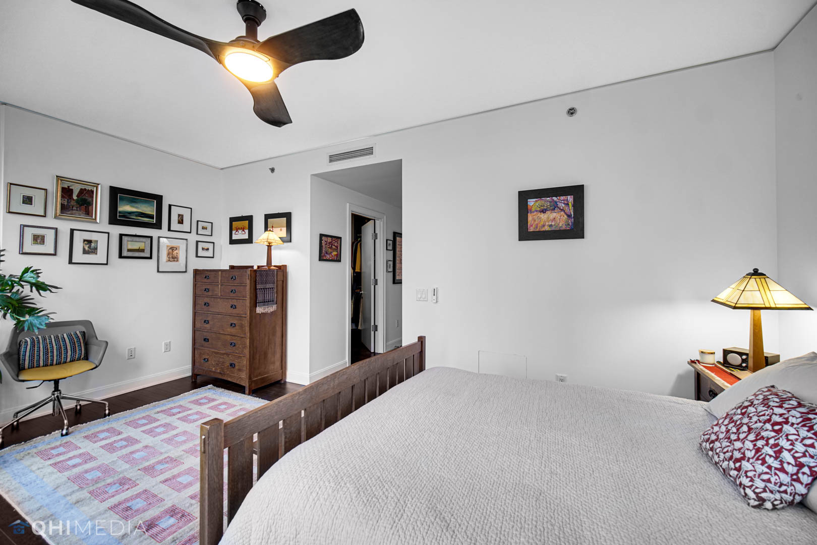340 East Randolph Street, Unit 500 Chicago, IL 60601 - Photo 14 of 25