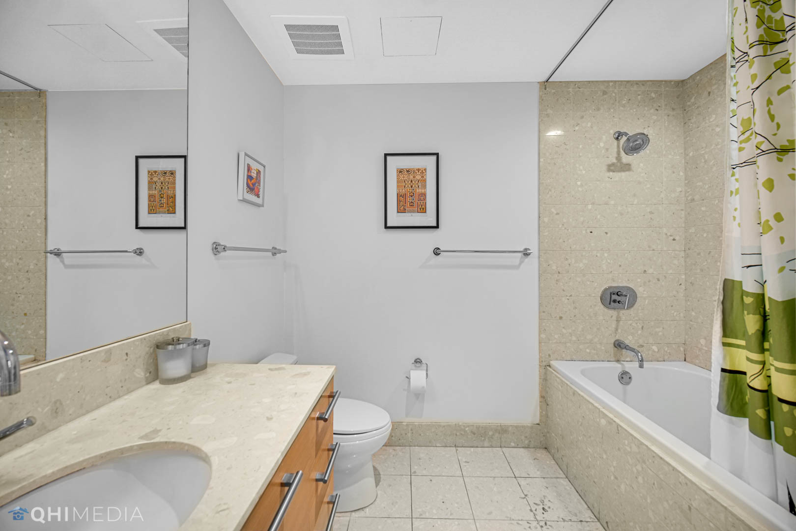 340 East Randolph Street, Unit 500 Chicago, IL 60601 - Photo 16 of 25
