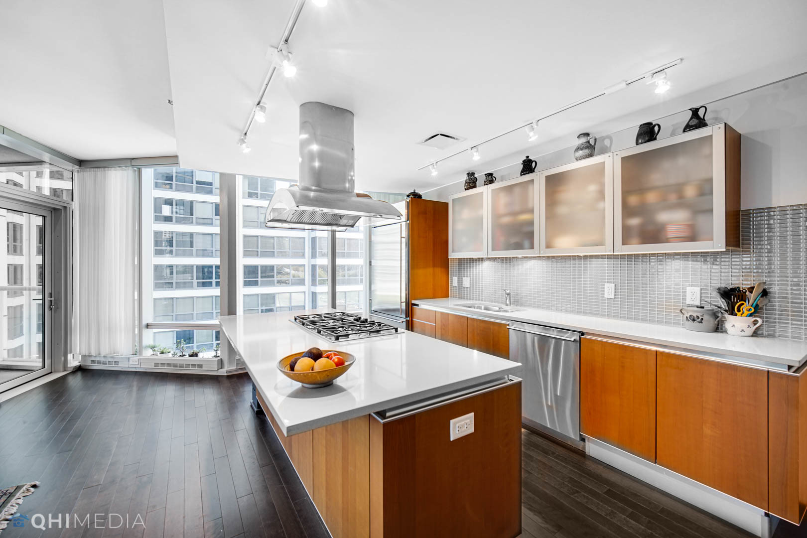 340 East Randolph Street, Unit 500 Chicago, IL 60601 - Photo 10 of 25