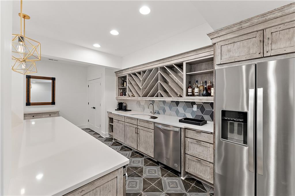 2040 Cherry Road Gibsonia, PA 15044 - Photo 46 of 50