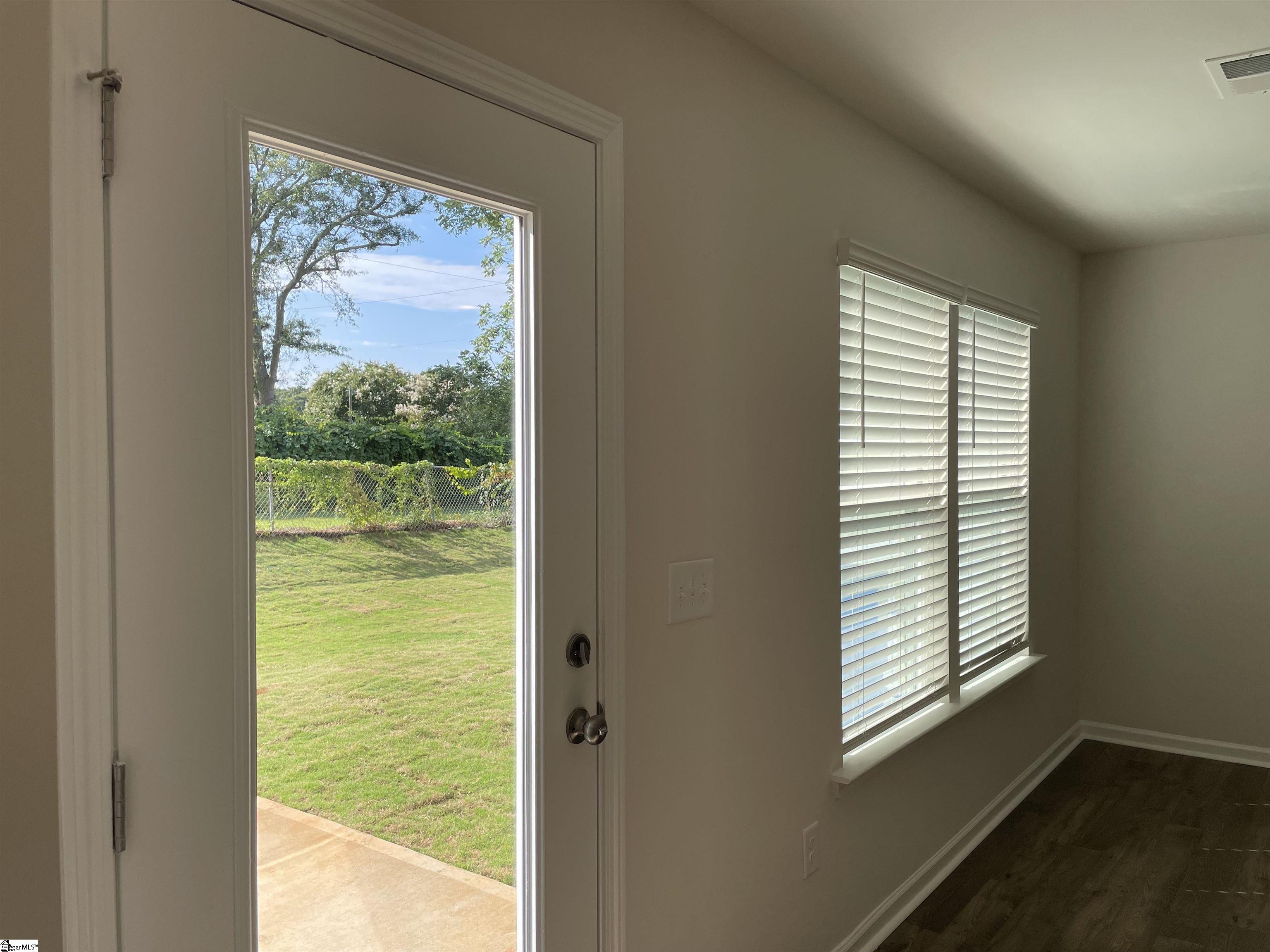 118 Cillian Street Fountain Inn, SC 29644 - Photo 11 of 32