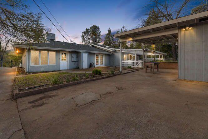 5050 Smith Road Mariposa, CA 95338 - Photo 37 of 52 photo39