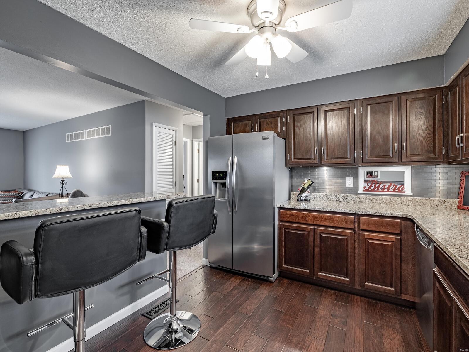 835 Knickerbacker Drive Manchester, MO 63021 - Photo 8 of 32