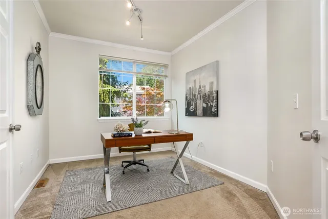 $660,000 | 18606 Northeast 57th Street, Redmond, WA 98052