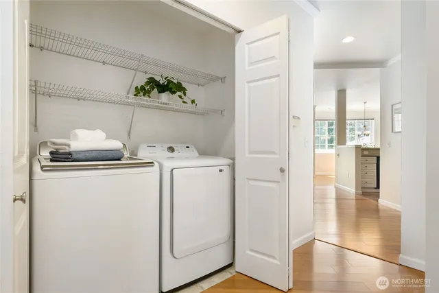 $660,000 | 18606 Northeast 57th Street, Redmond, WA 98052