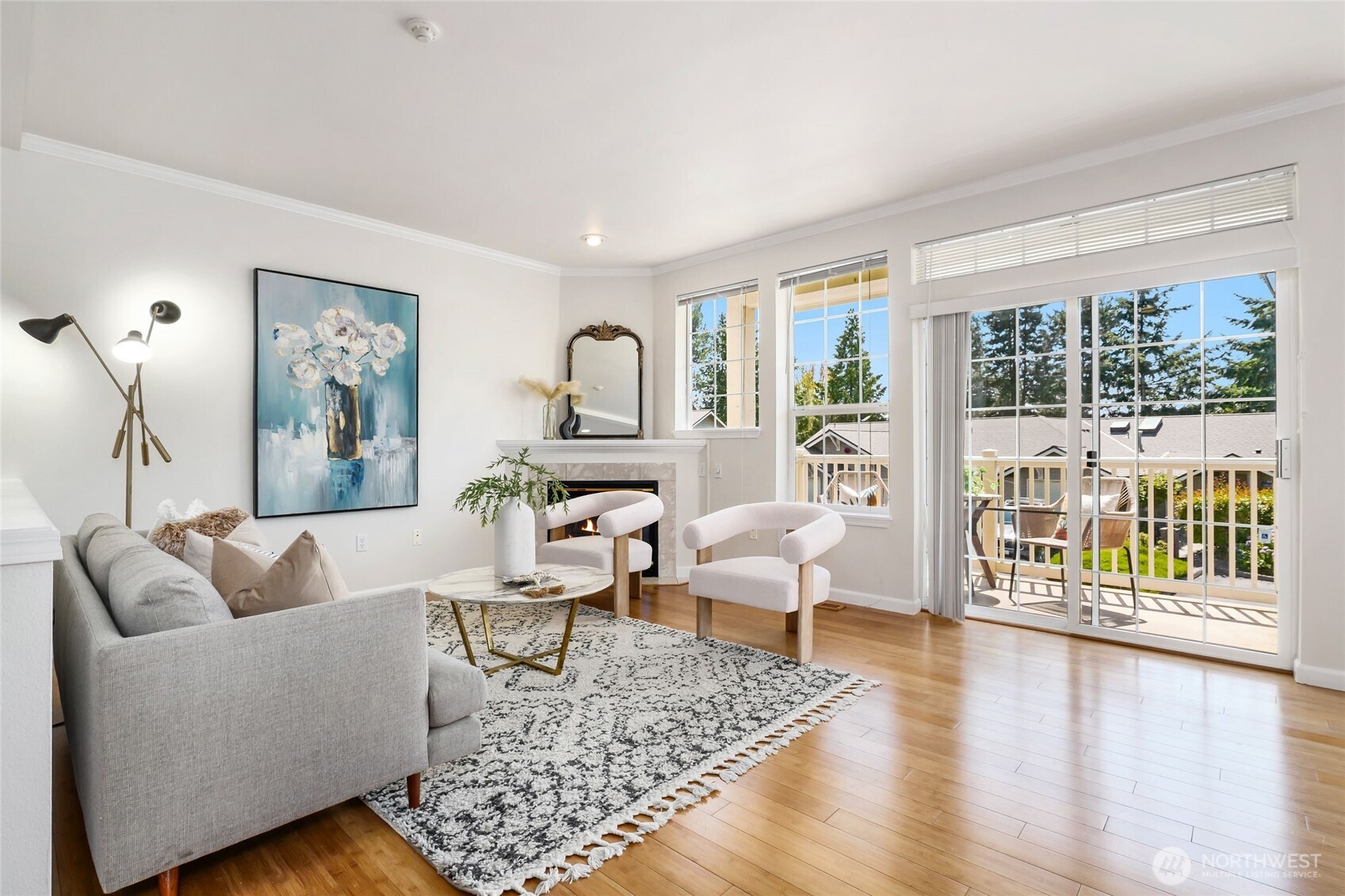 18606 Northeast 57th Street Redmond, WA 98052 - Photo 5 of 24