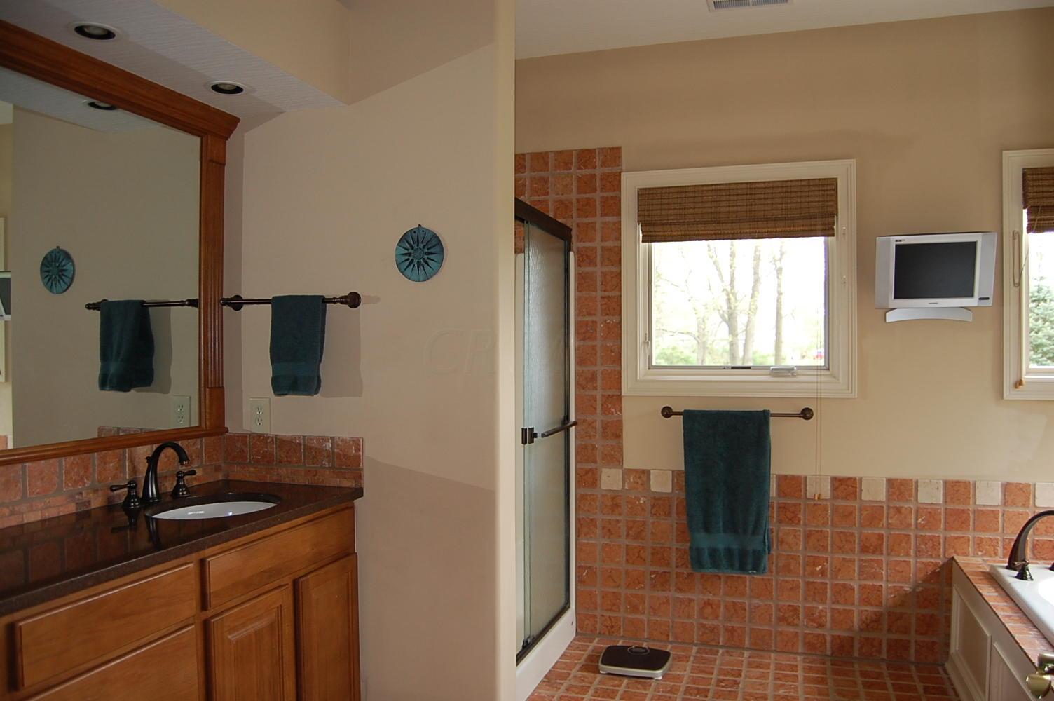 11194 Orchard Road Galena, OH 43021 - Photo 28 of 48 Gallery Image 28