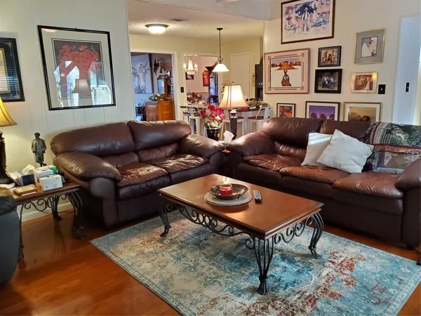 $1,077,000 | 9411 Cedar Crest Drive, Austin, TX 78750