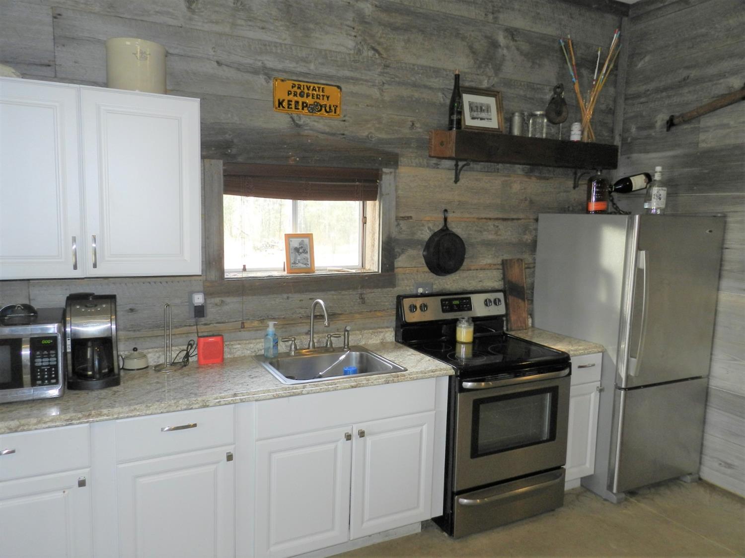 10663 H Ford Road Bennington, IN 47011 - Photo 4 of 38