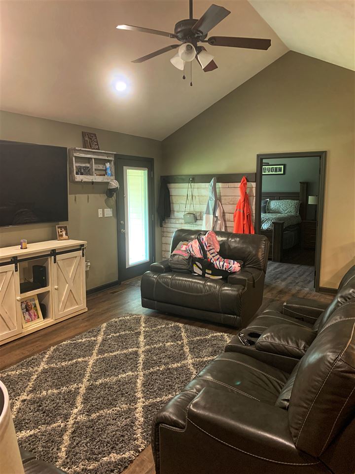 110 West Mink Branch Road Waynesboro, TN 38485 - Photo 8 of 23 Gallery Image 8