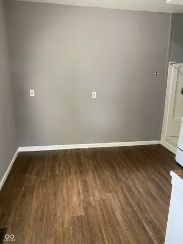 $500 | 1129 North Rural Street, Unit E, Indianapolis, IN 46201