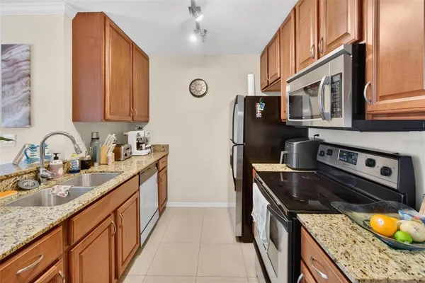 $2,000 | 10263 Gandy Boulevard North, Unit 2303, St. Petersburg, FL 33702