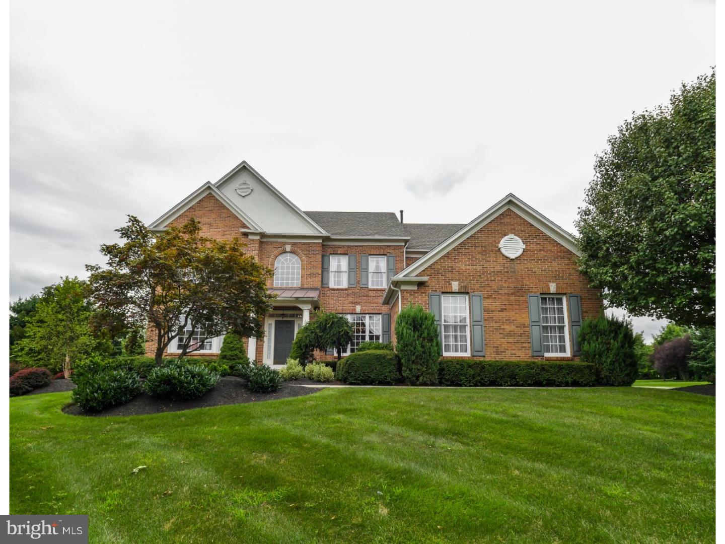 6 Manor Road Newtown, PA 18940 - Photo 1 of 25 Exterior Front