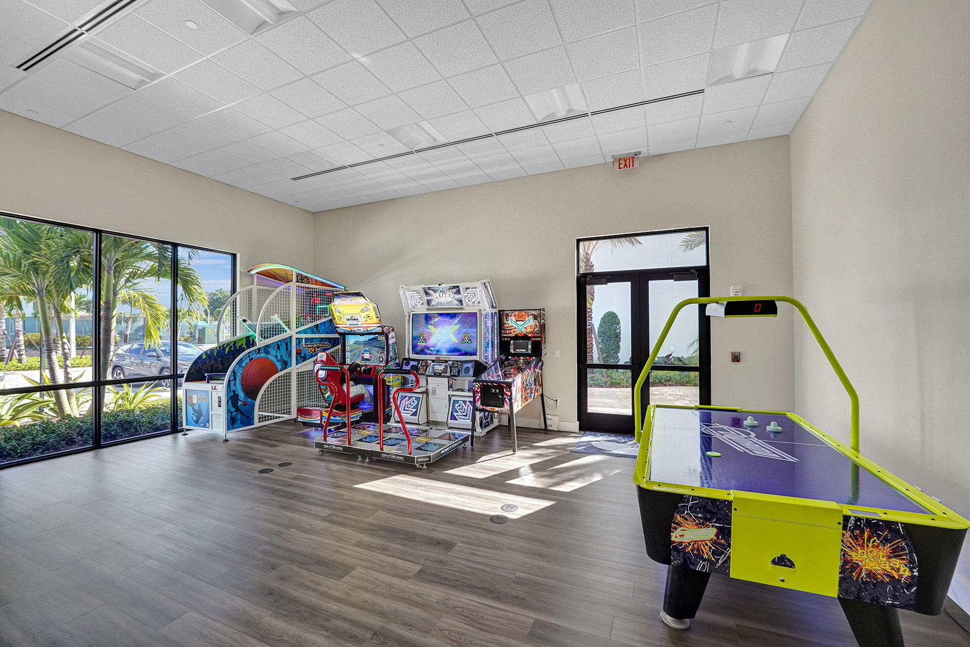 11270 Cloverleaf Circle Boca Raton, FL 33428 - Photo 55 of 98 104-web-or-mls-image010