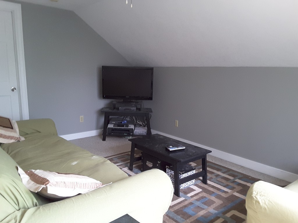 21 Allen Road Sturbridge, MA 01566 - Photo 18 of 27