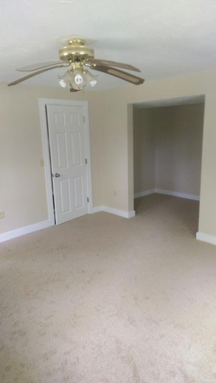 21 Allen Road Sturbridge, MA 01566 - Photo 23 of 27