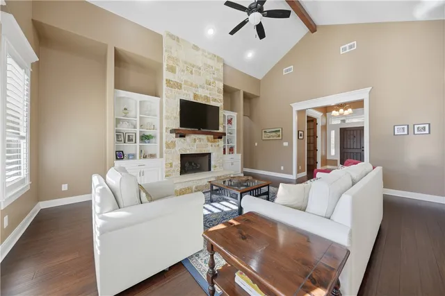 $690,000 | 110 Windy Acres Road, Brenham, TX 77833