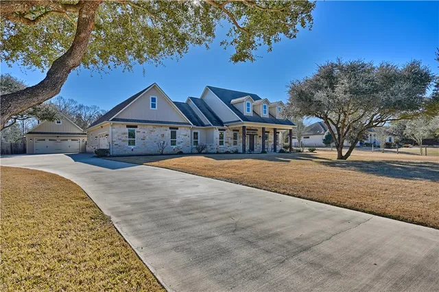 $690,000 | 110 Windy Acres Road, Brenham, TX 77833