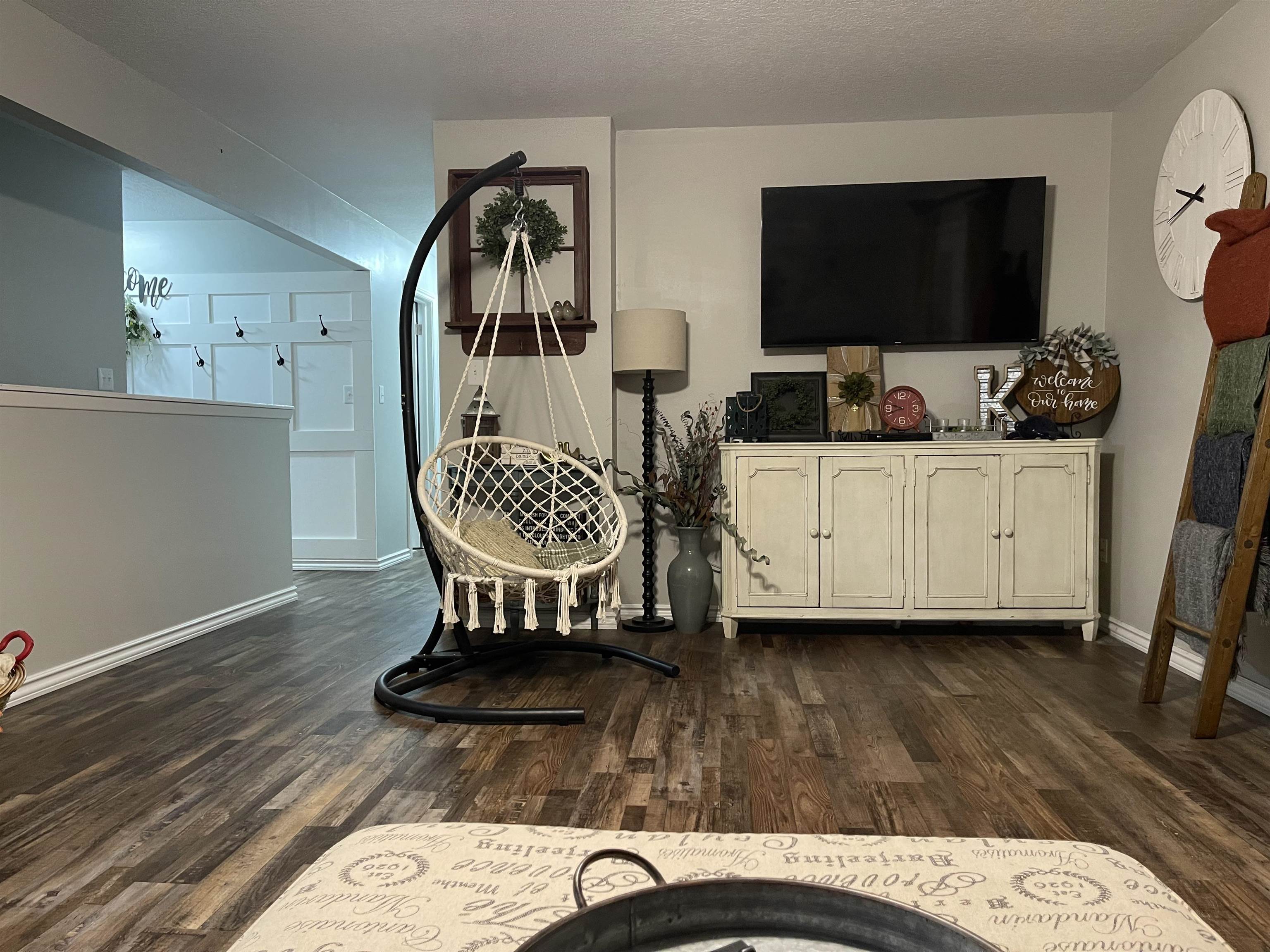 818 North Brook Forest Road Derby, KS 67037 - Photo 5 of 25