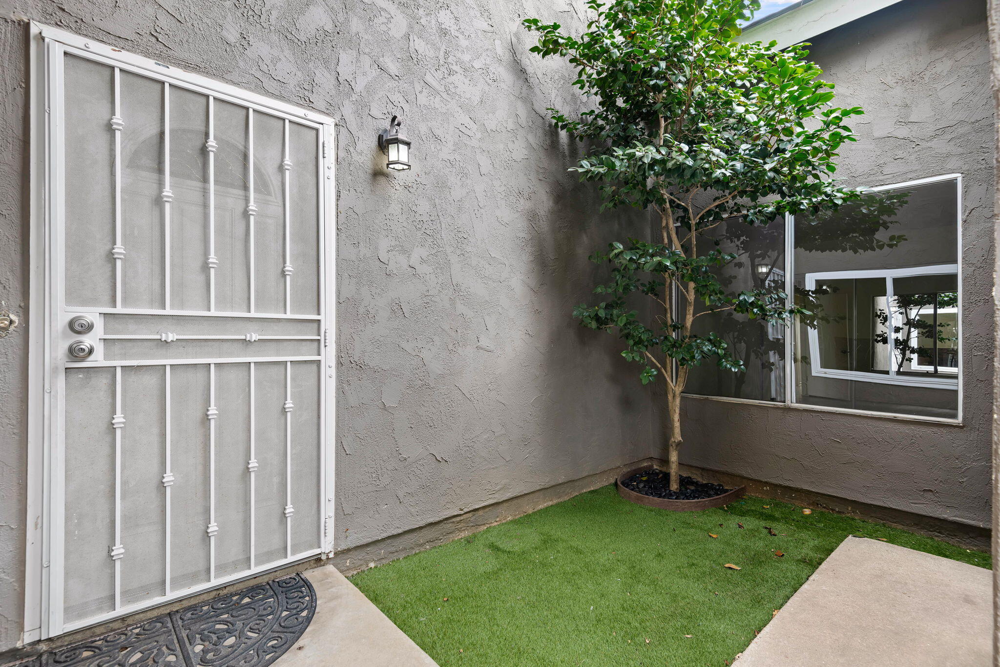 7344 Davenport Road Goleta, CA 93117 - Photo 4 of 21 a backyard of a house with lots of green space