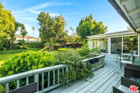 $1,995,000 | 11146 Valley Spring Lane, Studio City, CA 91602