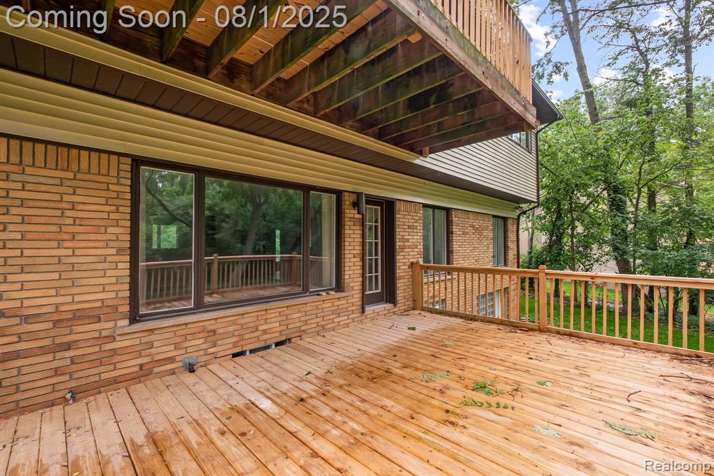 4866 Walnut Lake Road Bloomfield Hills, MI 48301 - Photo 31 of 33