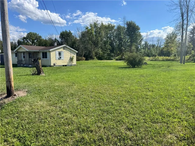 $88,000 | 7924 Ridge Road East, Sodus, NY 14551