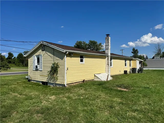 $88,000 | 7924 Ridge Road East, Sodus, NY 14551