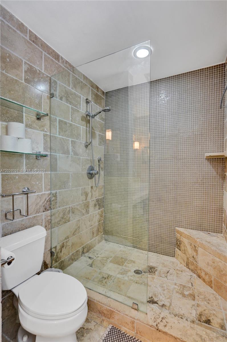 1912 Northeast 119th Road Miami, FL 33181 - Photo 47 of 63 1912.51