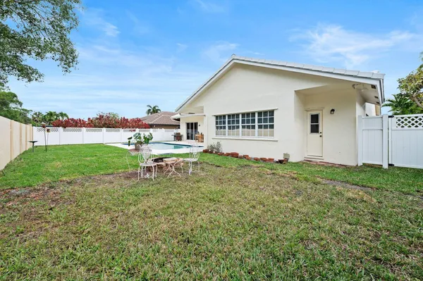 $849,999 | 4080 Northwest 83rd Lane, Coral Springs, FL 33065
