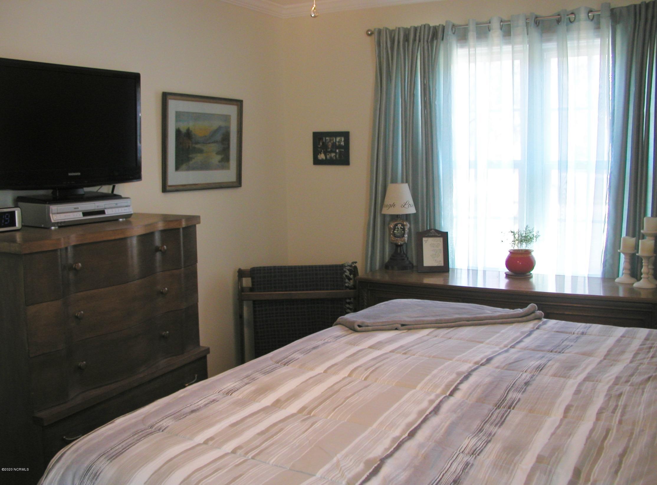 199 9 Mile Road Newport, NC 28570 - Photo 24 of 30 Principal Bedroom View 2