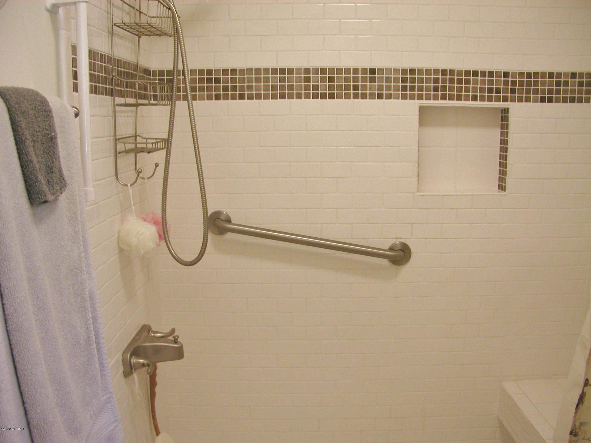 199 9 Mile Road Newport, NC 28570 - Photo 27 of 30 Walk-in Shower with seat near Principal Bedroom
